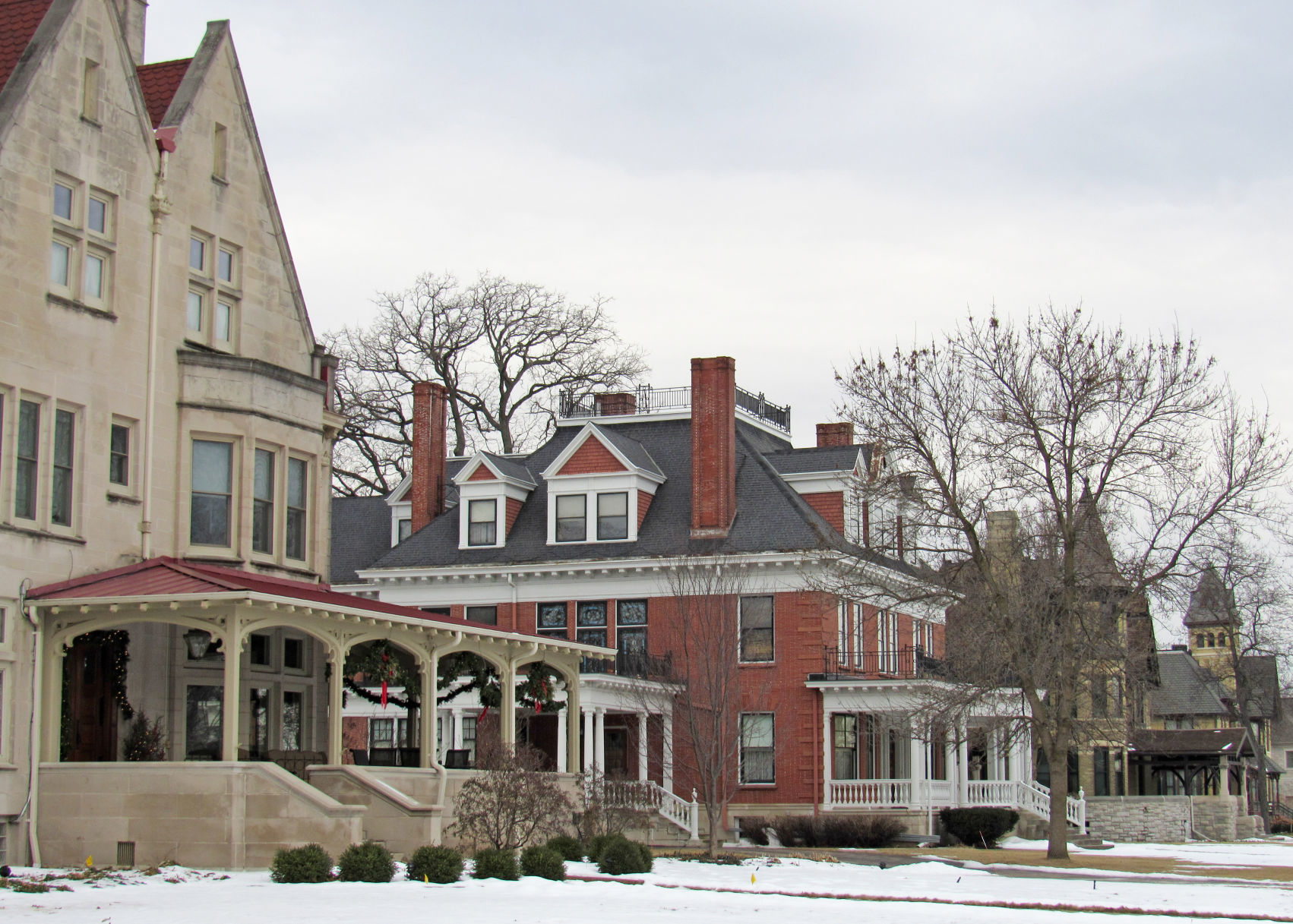 Fox River Valley paper industry evolves